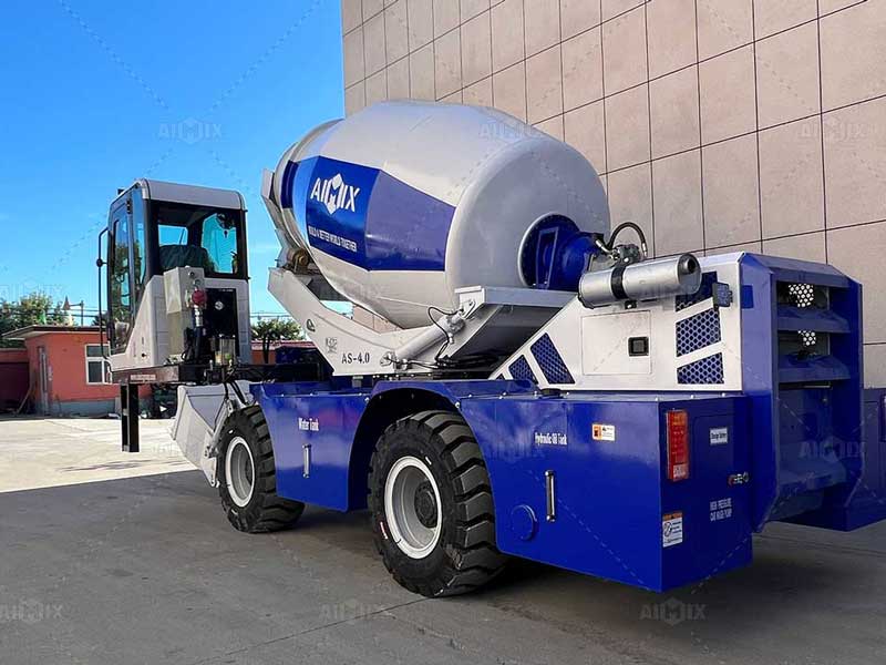 Self Loading Mixer